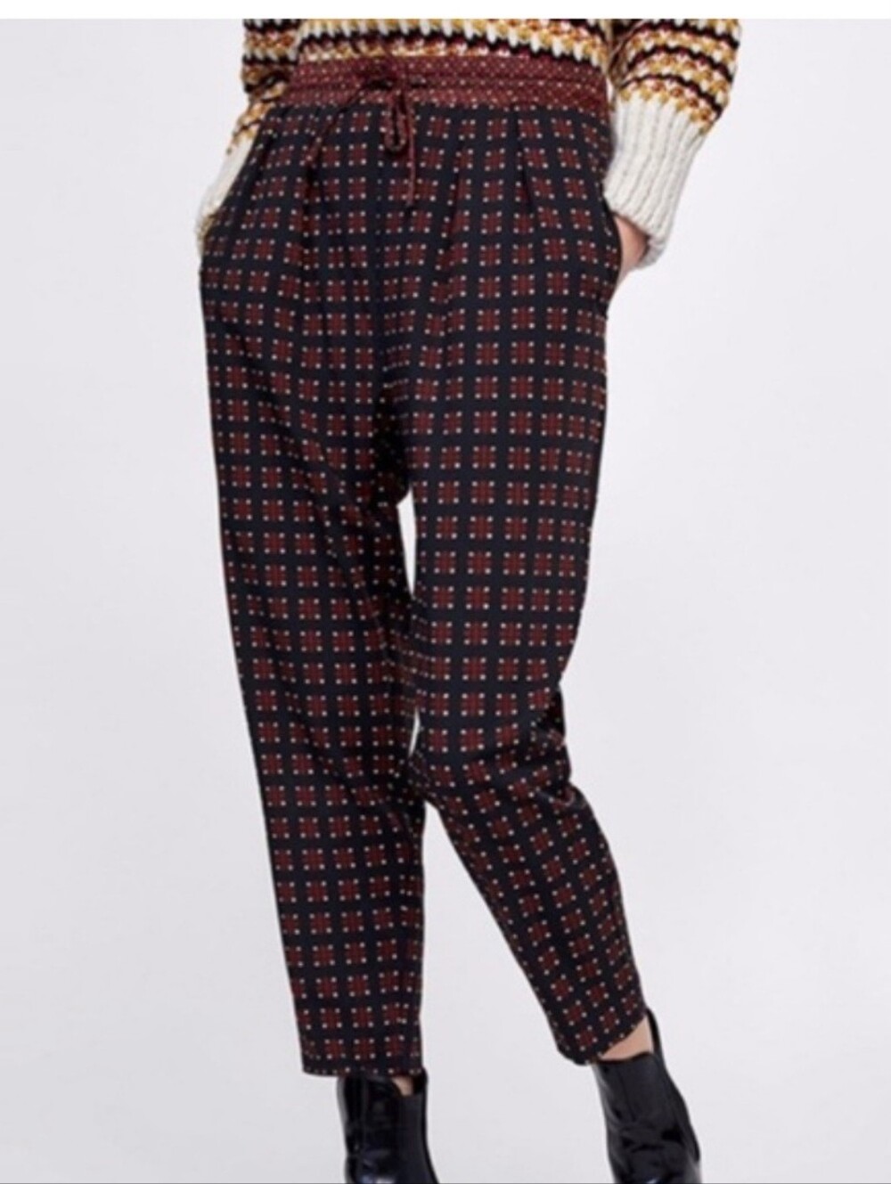 ZARA  Geometric Print Tapered Ankle Pants Elastic Drawstring Waist Size M